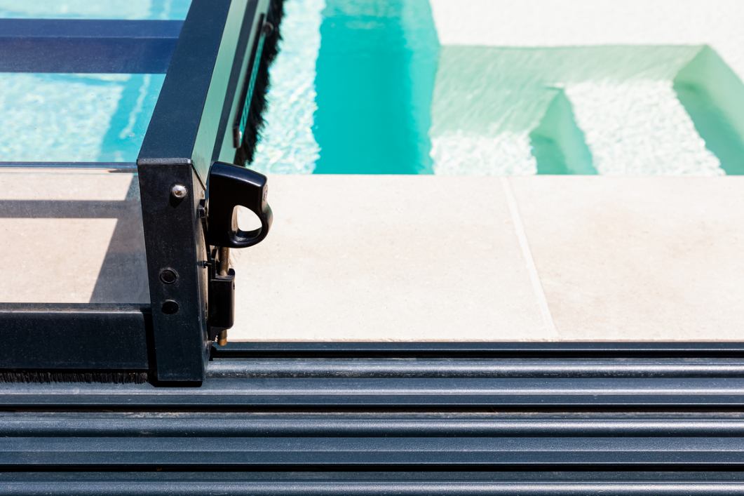 Abris de piscine à Rognac